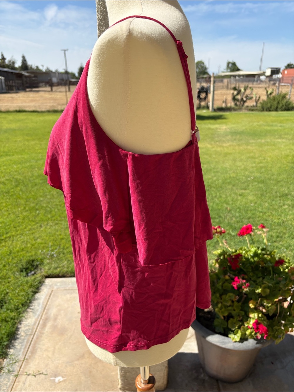 Women’s Raspberry Pink Spaghetti Strap Ruffle Tank Top - Picture 3 of 8